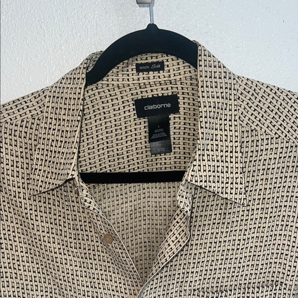 Claiborne Men's Silk Button Down Shirt SZ L - Picture 4 of 6
